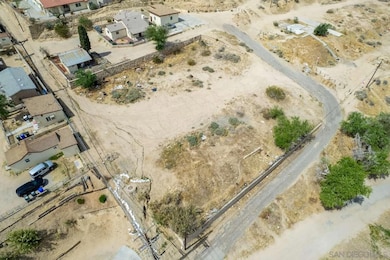 16662 1st St unit 1, 2, 3, 4, 5, and 6, Victorville, CA 92395 - photo 5