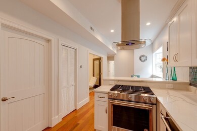 42 W Eagle St unit 2, Boston, MA 02128 - photo 7