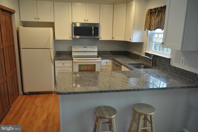 10273 Quiet Pond Terrace, Burke, VA 22015 - photo 6