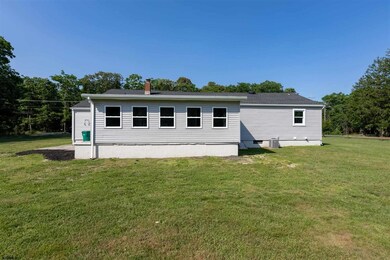 536 E Jimmie Leeds Rd, Galloway, NJ 08205 - photo 3