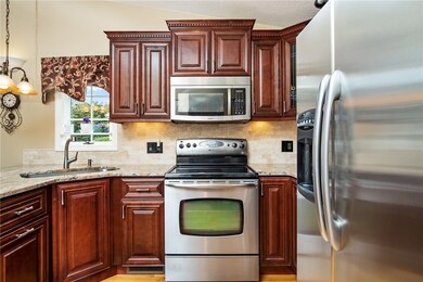 11 College Hill Rd unit 1B, Warwick, RI 02886 - photo 7