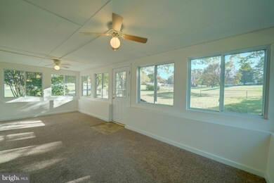 10682 Scaggsville Rd, Laurel, MD 20723 - photo 6