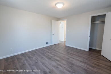 9 Trinity Ln, Woodbridge, NJ 07095 - photo 7