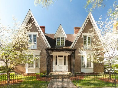 411 Wapping St, Frankfort, KY 40601 - photo 2