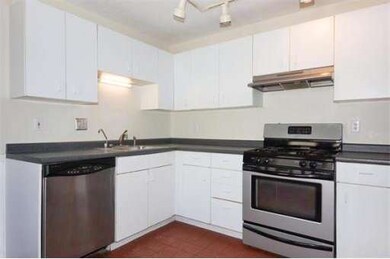 18 Richardson Ave unit 20, Arlington, MA 02476 - photo 6