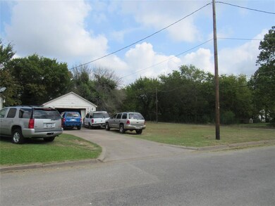 1303 N Ross Ave, Sherman, TX 75090 - photo 7