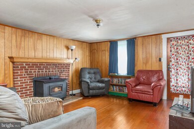 1156 Round Hill Rd, Winchester, VA 22602 - photo 4