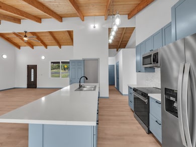 94-1679 Kaulua St, Naalehu, HI 96772 - photo 6