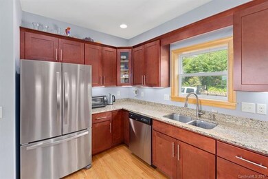 Under cabinet lighting