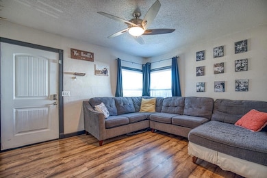 1013 S 10th St, Kingfisher, OK 73750 - photo 7