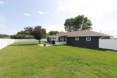 2124 11th Ave SW, Spencer, IA 51301 - photo 3