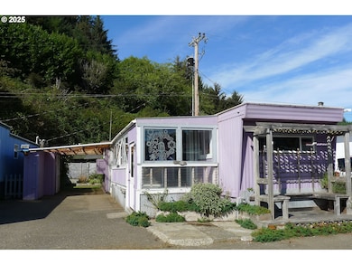 170 Riggs Hill Ln unit 17, Winchester Bay, OR 97467 - photo 2