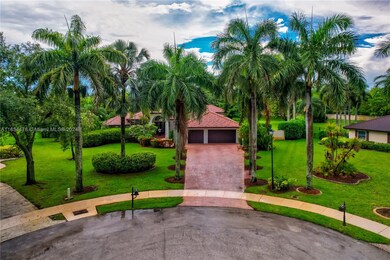 11174 SW 37th Manor, Davie, FL 33328 - photo 2