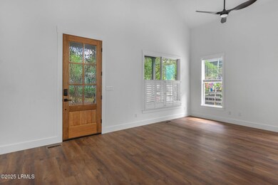 1003 10th St, Port Royal, SC 29935 - photo 3