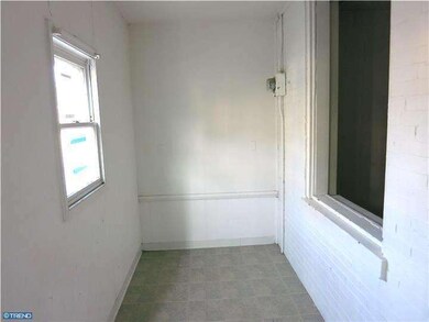 226 Warren St, Gloucester City, NJ 08030 - photo 2