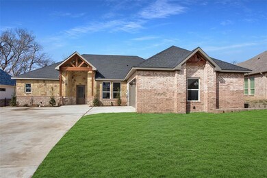 229 Bent Oak Dr, Pottsboro, TX 75076 - photo 2