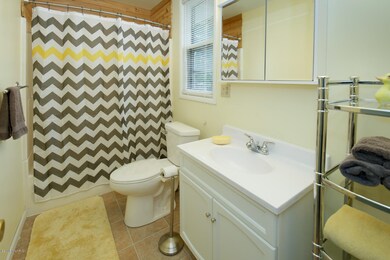 409 Enterprise St, Sturgis, MI 49091 - photo 5