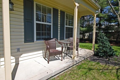 Covered front Porch