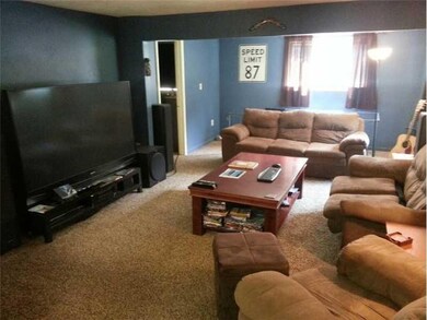 Living Room. Living room, Large enough for plenty 