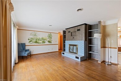 5784 Farview Dr, Clinton, OH 44216 - photo 4