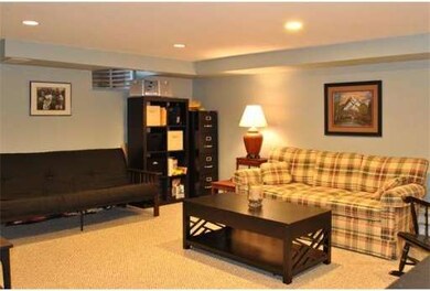 35 Emerson Gardens Rd unit 35, Lexington, MA 02420 - photo 5