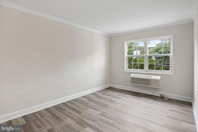 2237 Farrington Ave unit 303, Alexandria, VA 22303 - photo 4