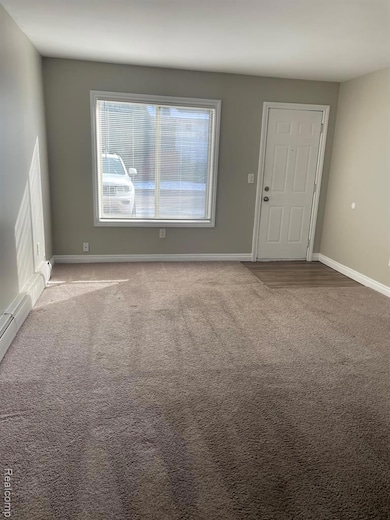 36241 Hathaway St unit 2, New Baltimore, MI 48047 - photo 2