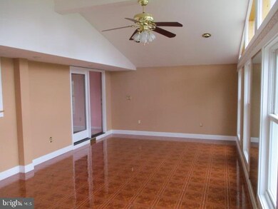 502 Perry Ct, Edgewood, MD 21040 - photo 3