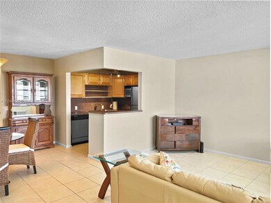 34 Dorset A unit 340, Boca Raton, FL 33434 - photo 5