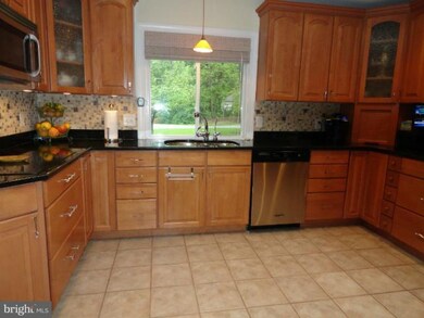 2307 Melinda Dr, Owings Mills, MD 21117 - photo 7