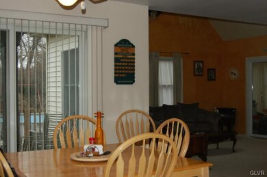 216 Fence Row Dr, Nazareth, PA 18064 - photo 4