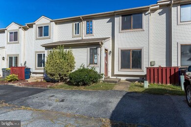 54 Aidone Dr, New Castle, DE 19720 - photo 2