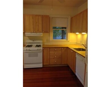 22 Walnut Place, Newton, MA 02460 - photo 6