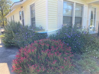 8315 Hanon Dr, Fort Worth, TX 76108 - photo 2