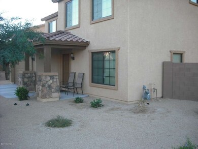 1240 N Compton Circle 005