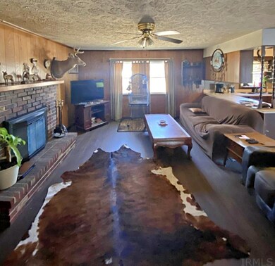 631 E Highway 57, Elnora, IN 47529 - photo 2