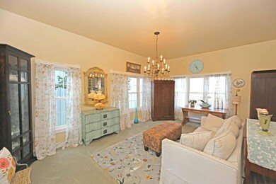 106 E Ross St, Danville, OH 43014 - photo 4