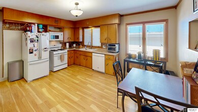1468 S 14th St, Omaha, NE 68108 - photo 3