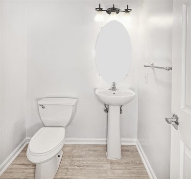 349 Oswego Ct, West New York, NJ 07093 - photo 3