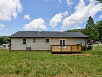 113 Rockledge Dr, Gastonia, NC 28052 - photo 4