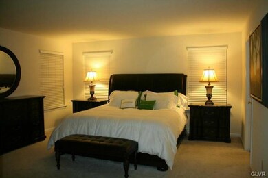 5243 Spring Ridge Dr E, Macungie, PA 18062 - photo 7