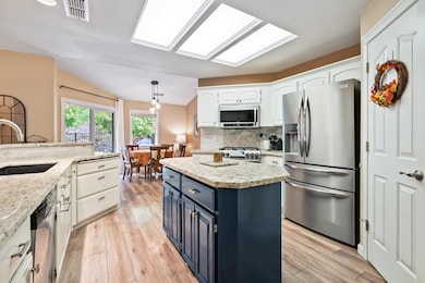 19219 Nike Ct, Redding, CA 96003 - photo 6