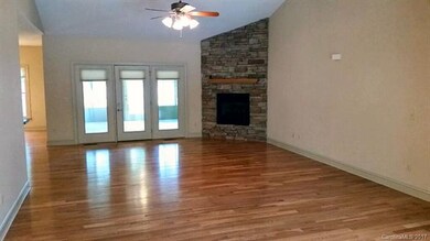 7 Brown Farm Rd, Hendersonville, NC 28792 - photo 6