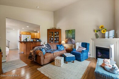 05-Living Room