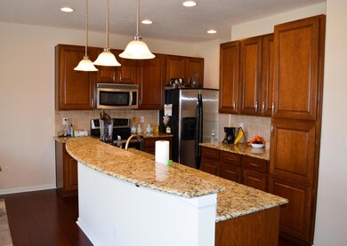 Kitchen 1_edited