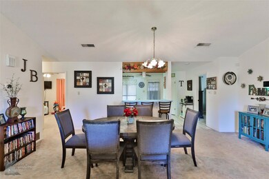 3217 Westchester Dr, Abilene, TX 79606 - photo 6