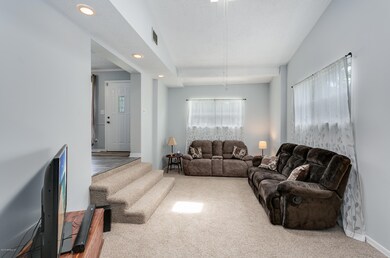 6316 Kennerly Rd, Jacksonville, FL 32216 - photo 6