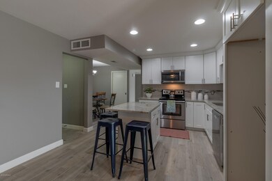 3841 W Eva St, Phoenix, AZ 85051 - photo 7