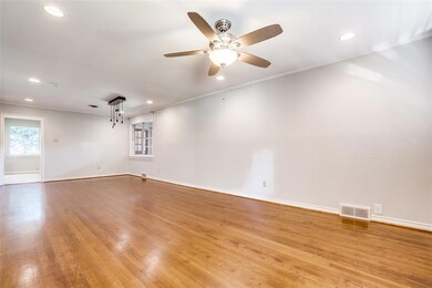 6645 Ridgemont Dr, Dallas, TX 75214 - photo 2