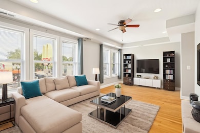 unlisted-address, Chicago, IL 60660 - photo 6